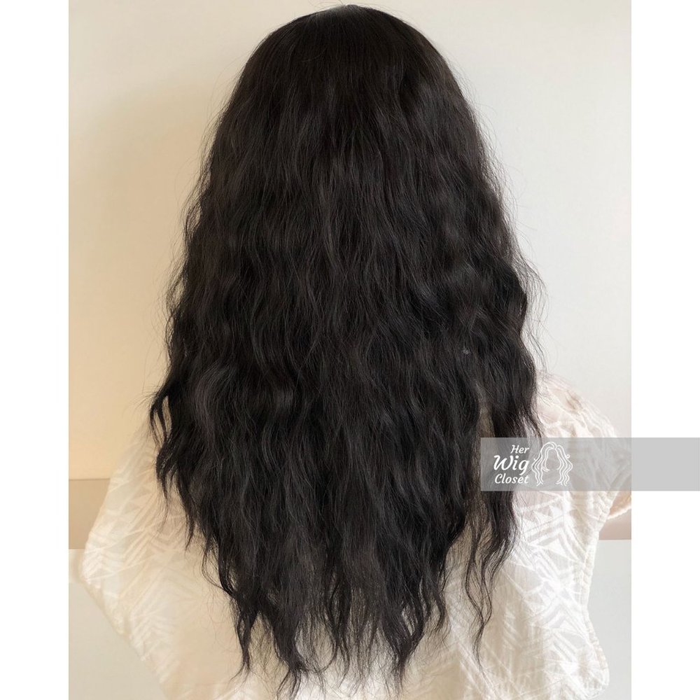 20" Black Loose Wave Wig with Bang | Emily - Picture 5 of 8